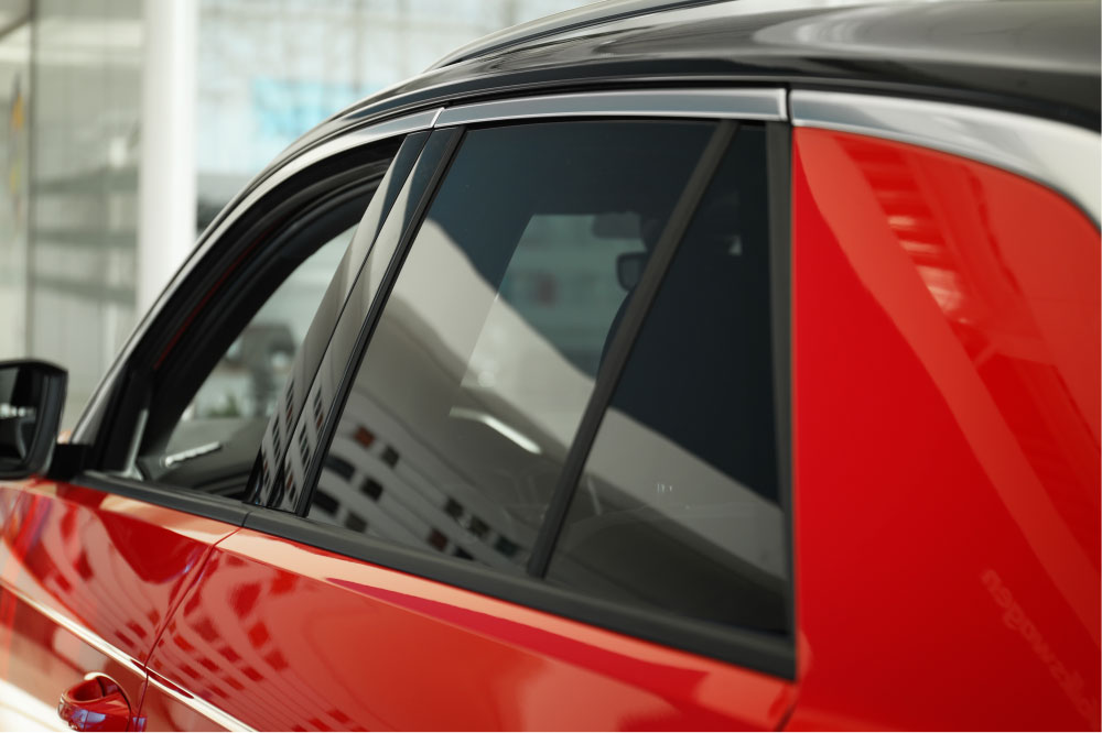Side Back Glass Replacement4